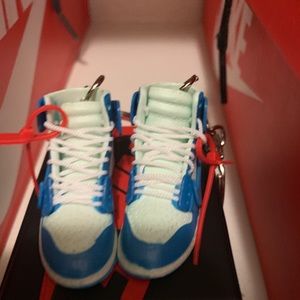 Meet your Posher, Jacksin